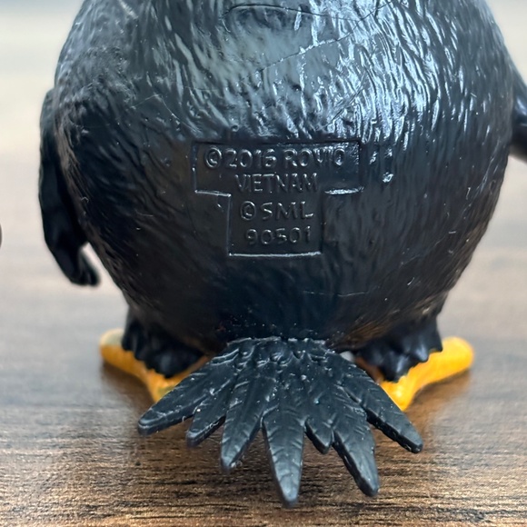 2 Angry Birds 2016 BOMB Black Bird Rovio Toy Figures Figurine App Video Game - Picture 10 of 10